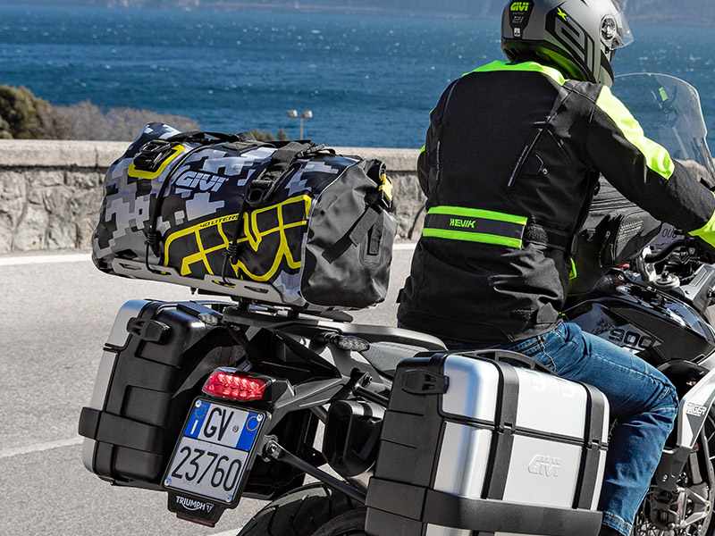Motorcycle saddle bags - Givi