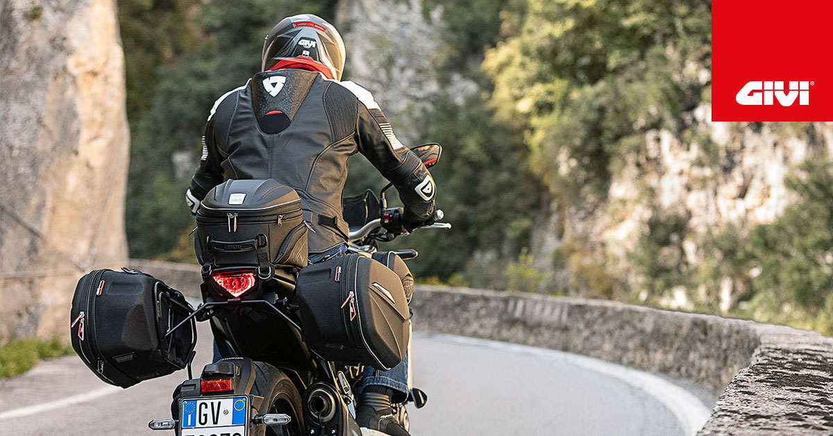 2020+GIVI+collection+features+lots+of+new+bags+and+accessories+all+in+the+name+of+design%2C+comfort+and+practicality%21